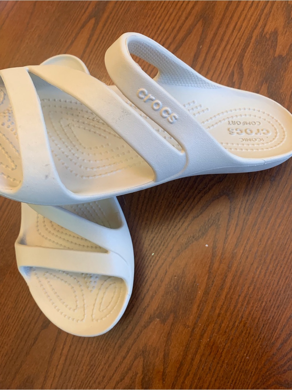 CROCS Womens White Strappy Slip-On Sandals - Picture 3 of 5